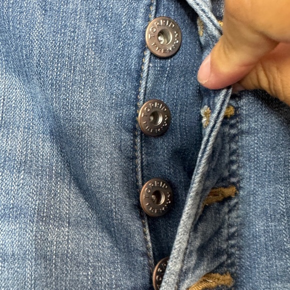 Torrid Sky High Skinny Jeans - Picture 7 of 10